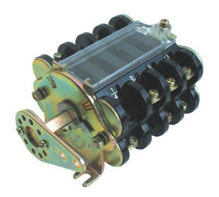 F4-□III/W系列輔助開關(guān) 